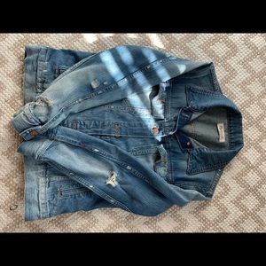 MADEWELL RIPPED DENIM JACKET SIZE MED/BARELY WORN